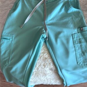 Figs limited edition turquoise scrub pants💙